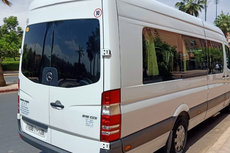 Minibus 16-17 places